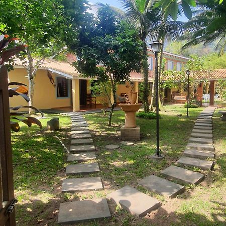 Suites Quintal De Lazaro 5 乌巴图巴 外观 照片